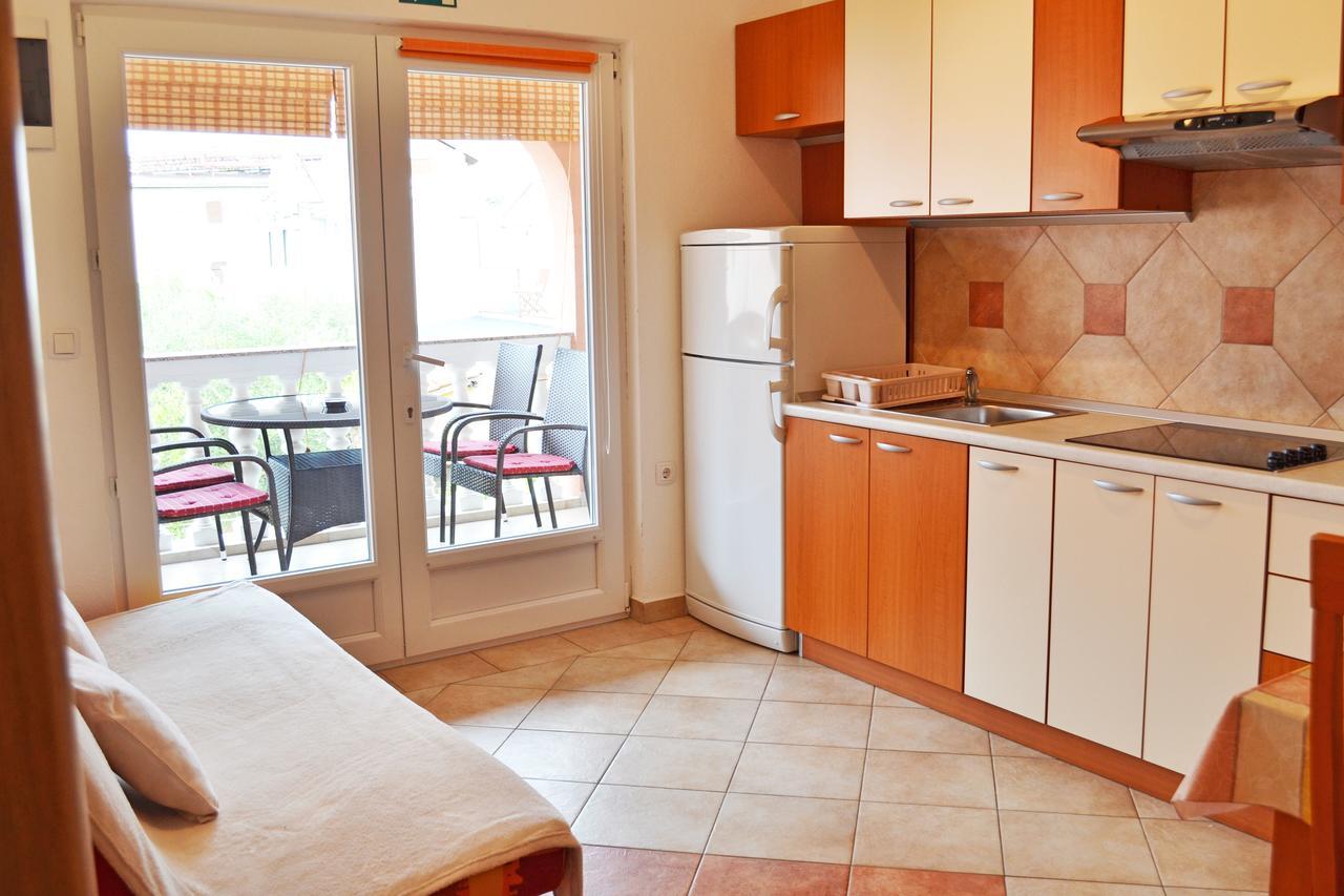 Apartments Milka Vodice Zewnętrze zdjęcie