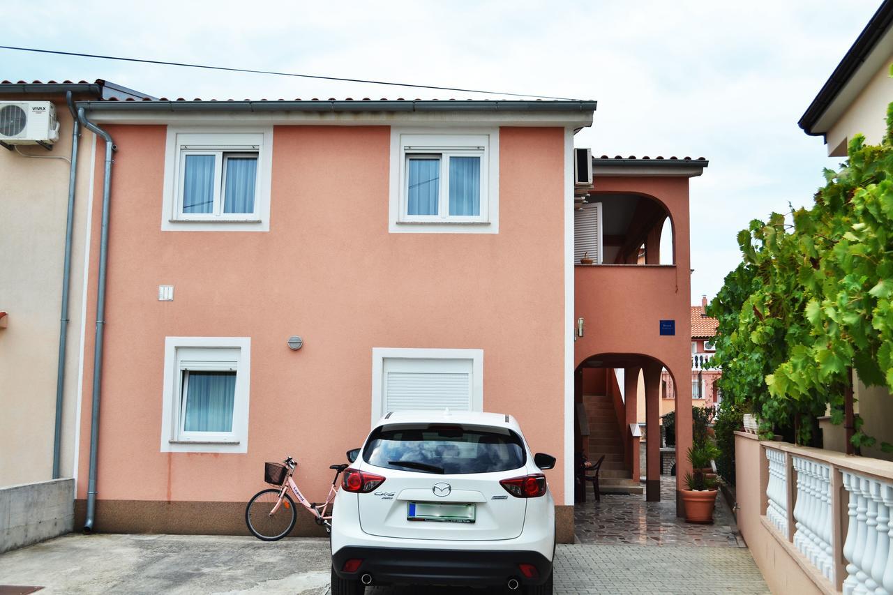 Apartments Milka Vodice Zewnętrze zdjęcie