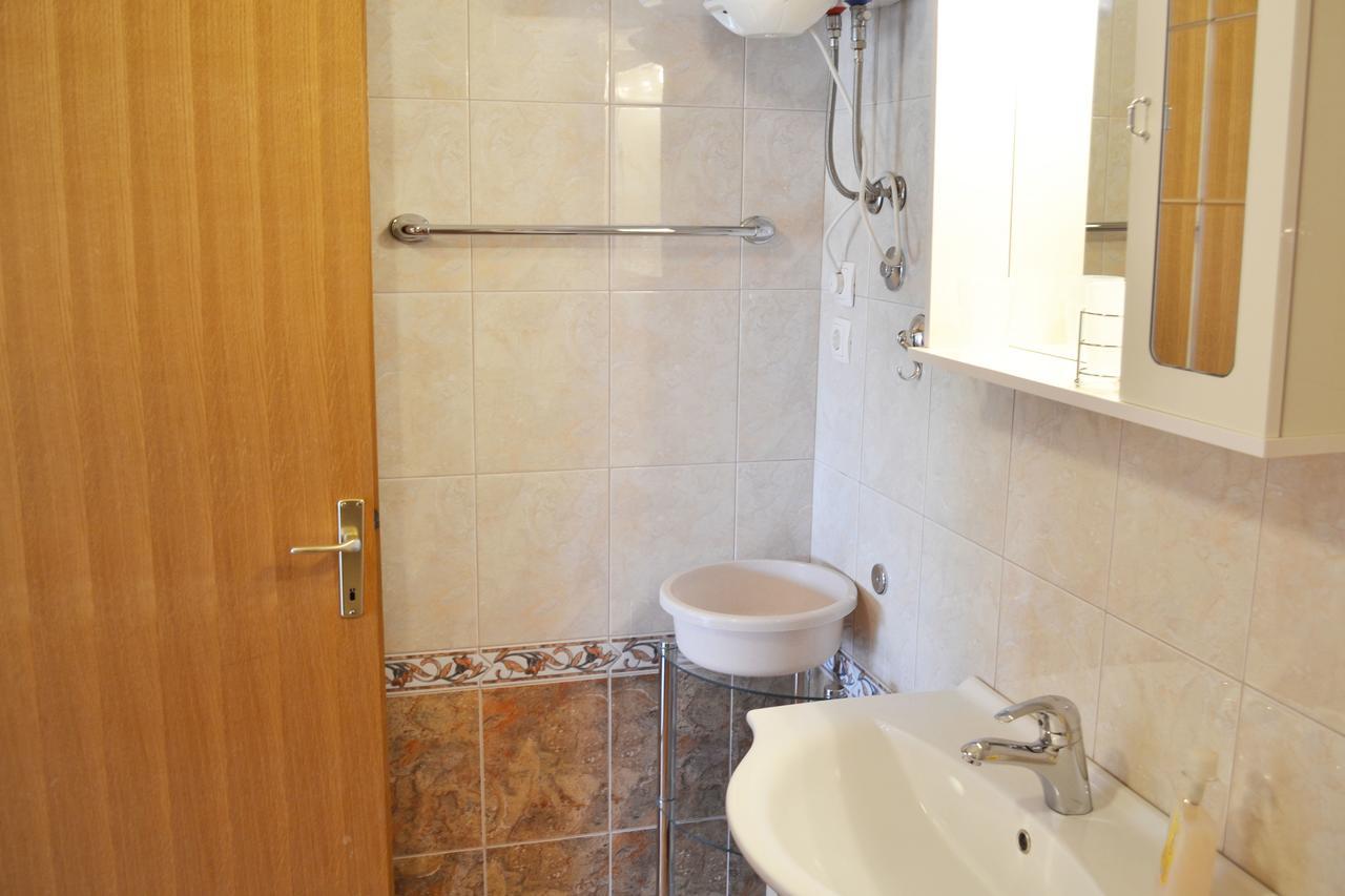 Apartments Milka Vodice Zewnętrze zdjęcie