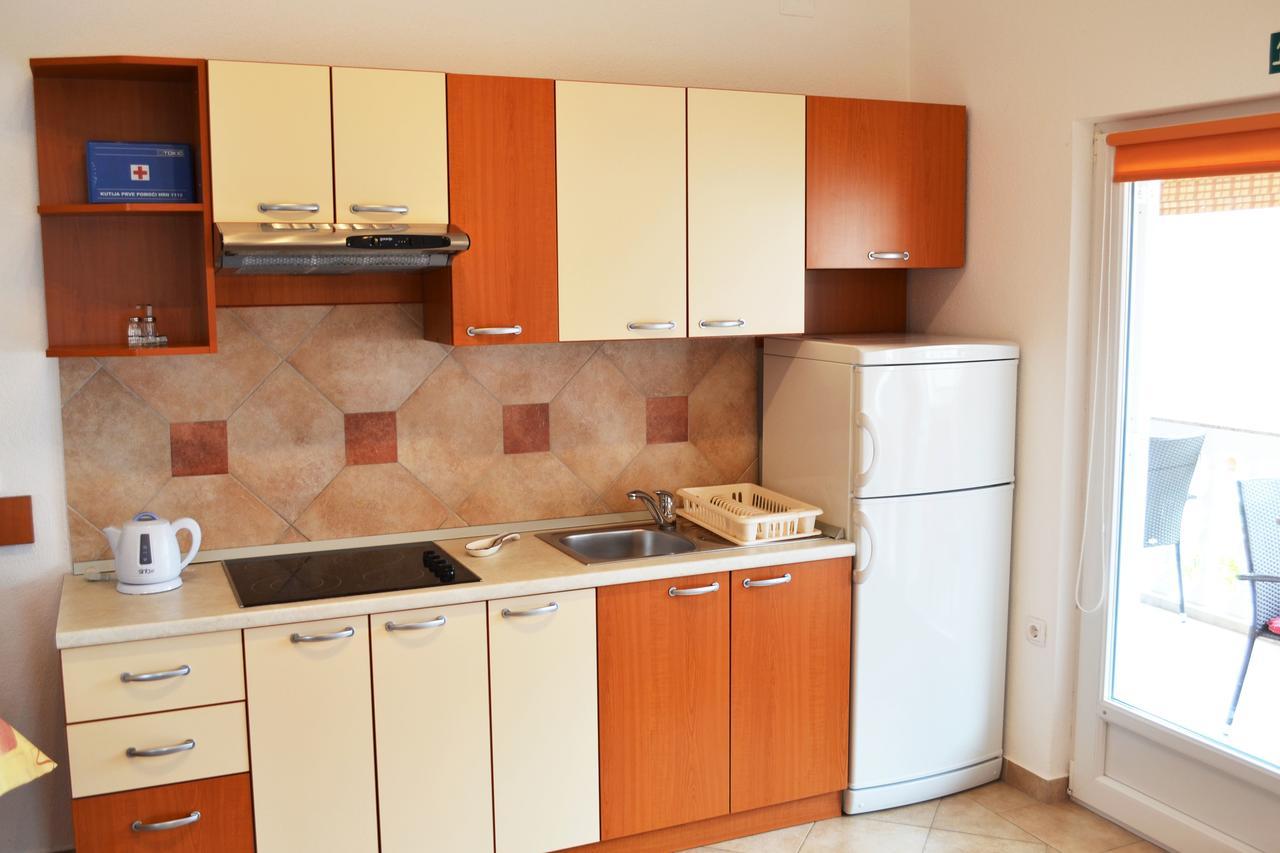 Apartments Milka Vodice Zewnętrze zdjęcie